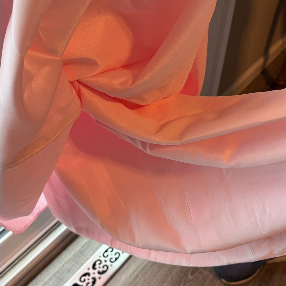 Elegant Pink Evening Gown - Picture 6 of 13